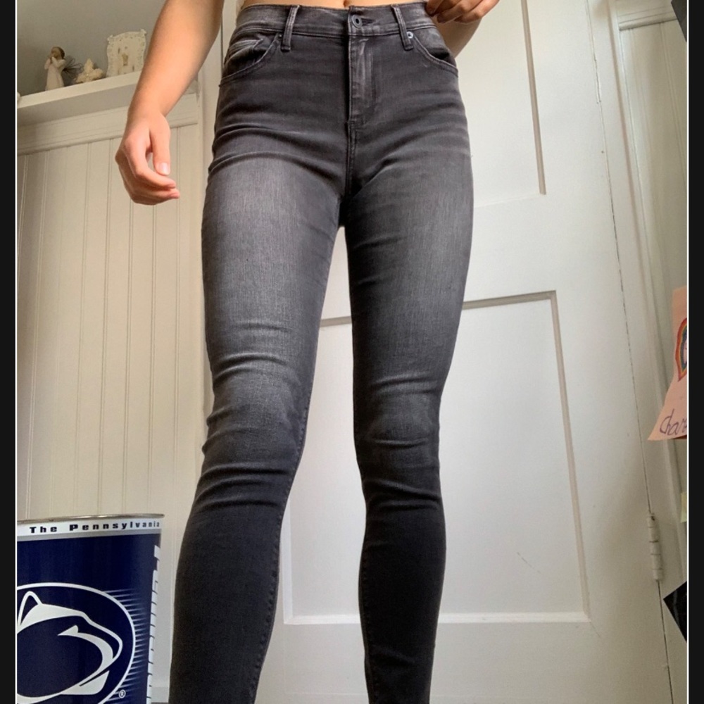 Black Mid Rise Jeans - Picture 3 of 5